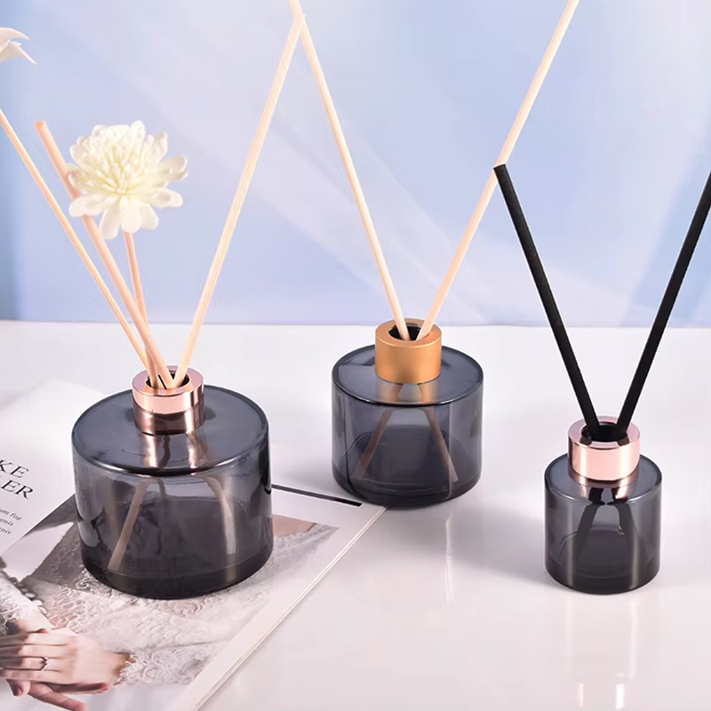 Botella difusora de láminas de cilindro redondo vacío 