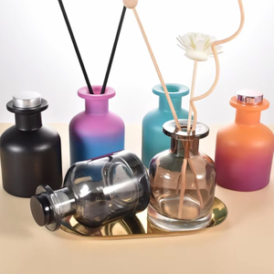 Vidrio de botella difusor de láminas de lujo esmerilado redondo de China