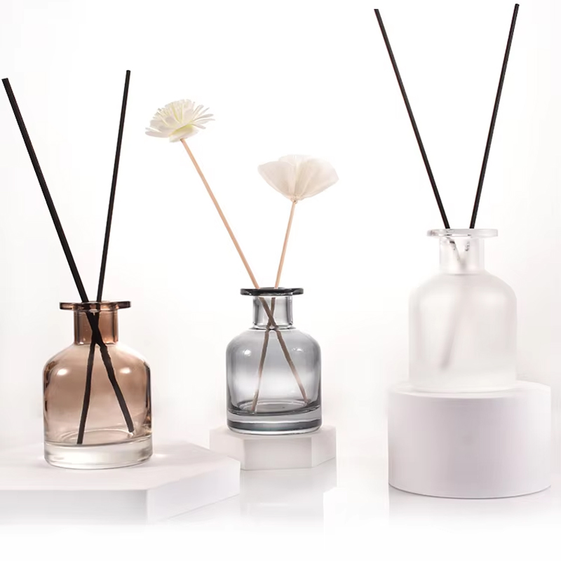 Vidrio de botella difusor de láminas de lujo esmerilado redondo de China