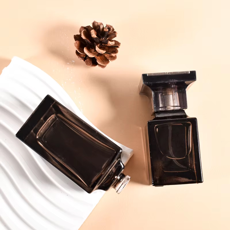 Proveedor profesional 30ml 50ml Botella de perfume ámbar rosa azul de lujo