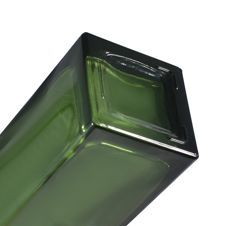 Botella difusora de láminas de vidrio cuadrado verde de primera calidad con tapa negra, botella difusora de aromaterapia personalizada para fragancia casera